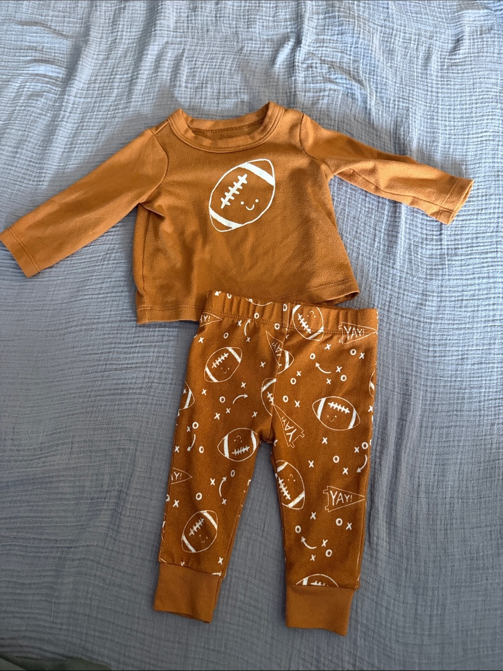 Cat & Jack Baby Long Sleeve Tee & pants in Rust Brown/Orange